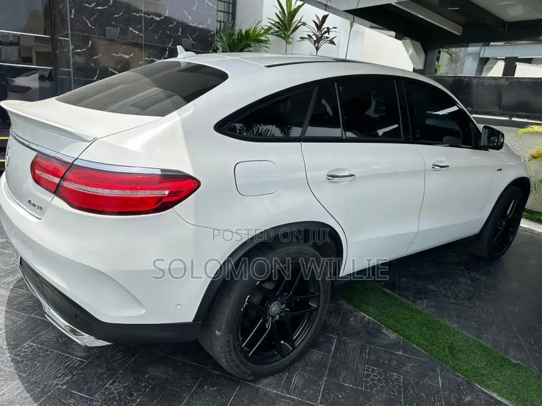 Mercedes-Benz GLE-Class 2016 White