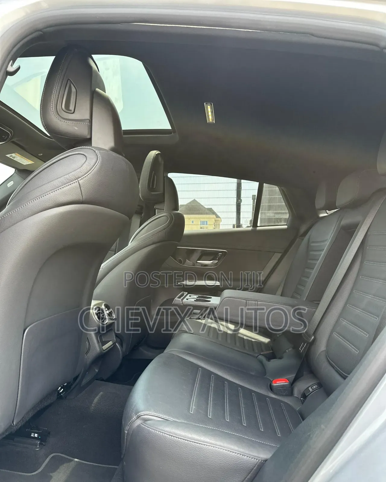 Mercedes-Benz GLC-Class GLC 300 4MATIC AWD 2024 Silver