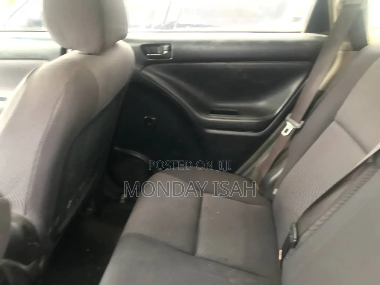 Pontiac Vibe Automatic 2004 Black
