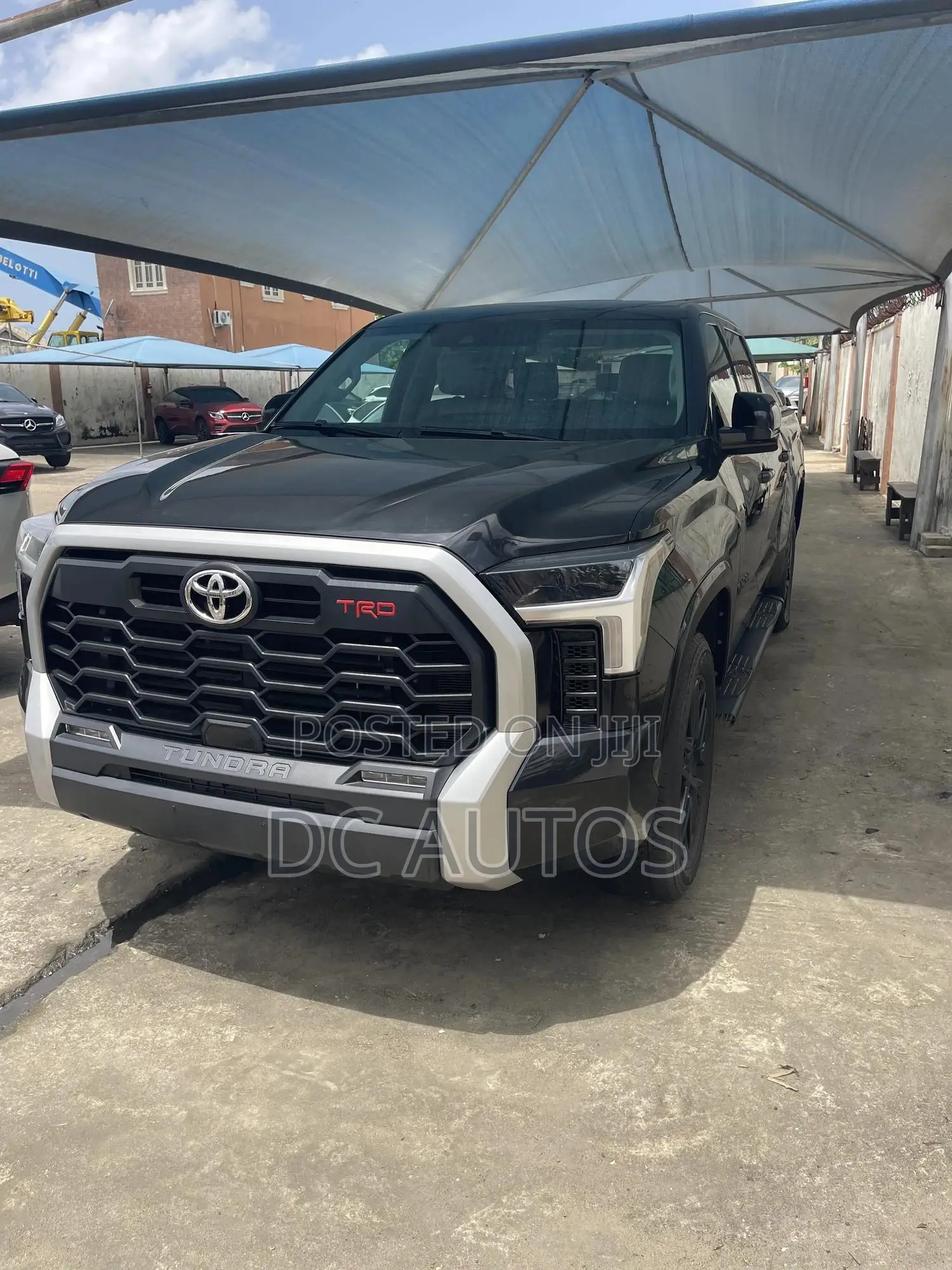 Toyota Tundra 2023 Black