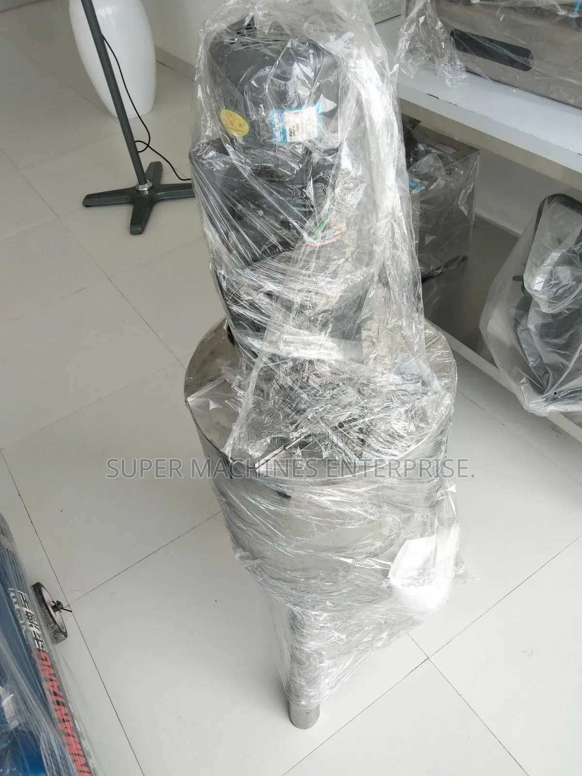 Cosmetics Mixer