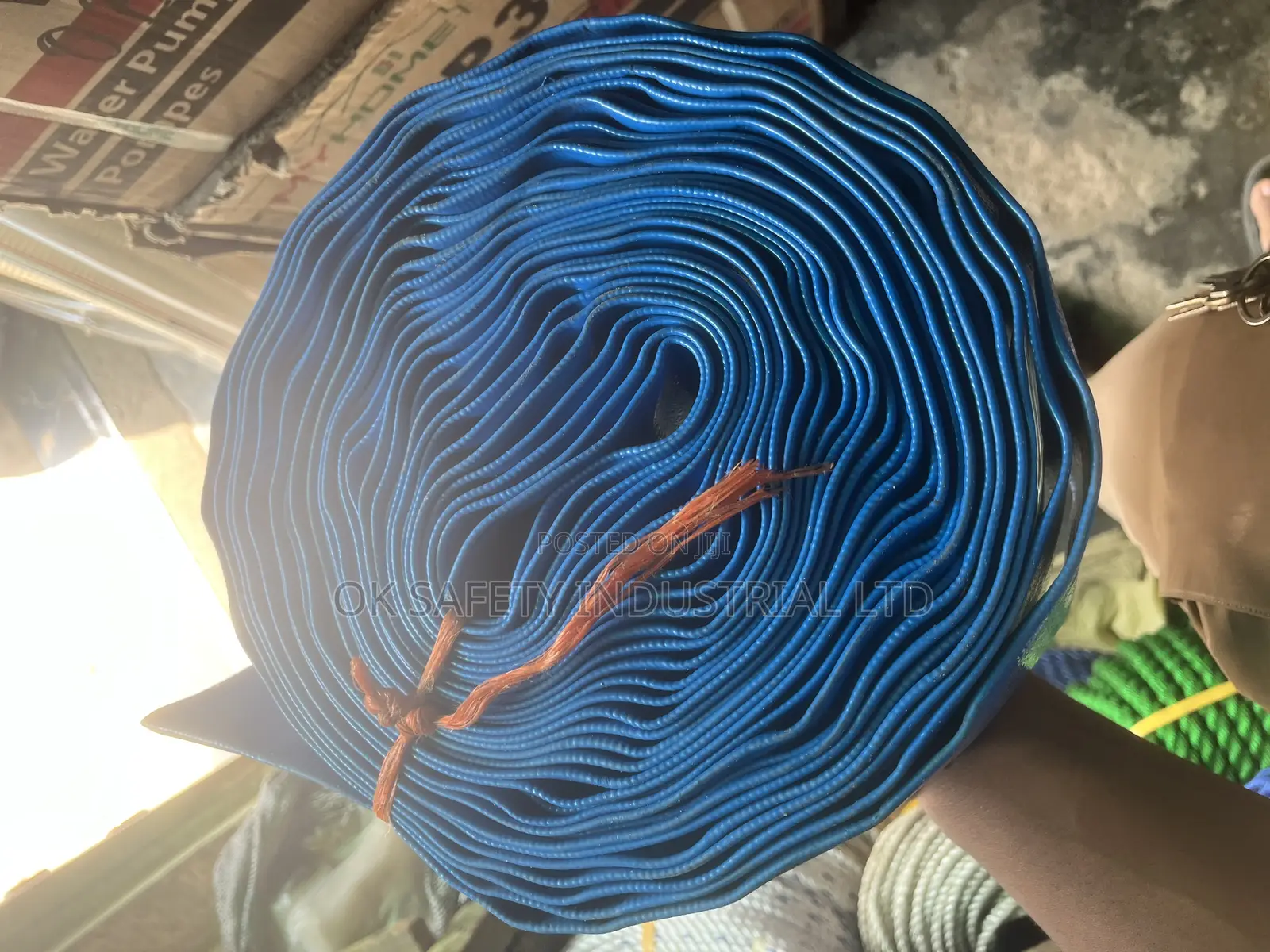Lion Brand 3”
