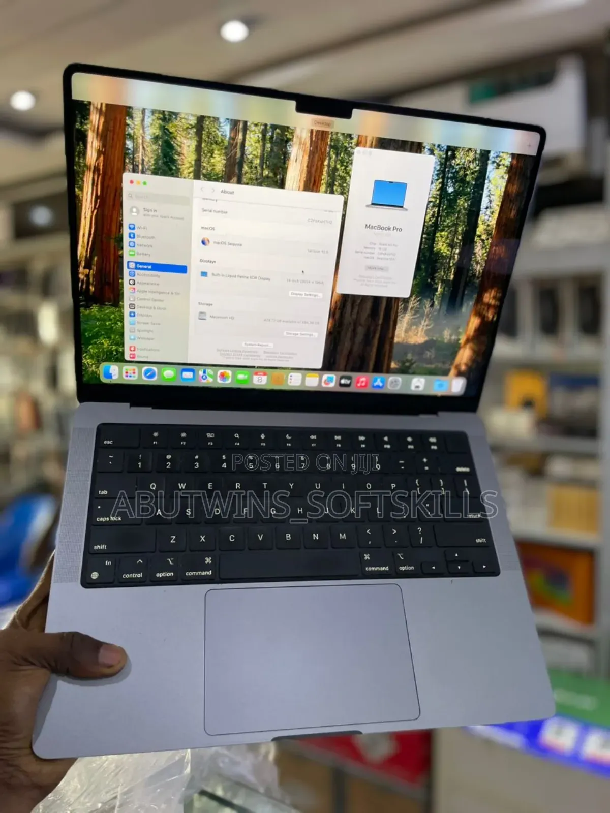 Laptop Apple MacBook Pro 2021 M1 16GB Apple M1 Pro SSD 512GB