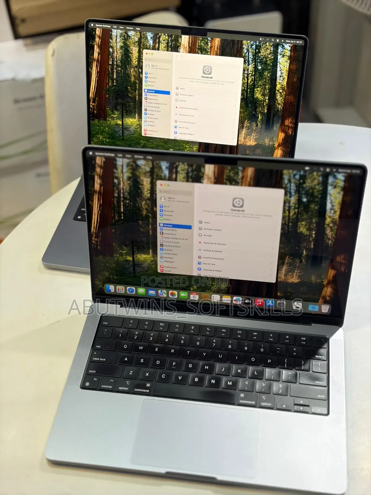 Laptop Apple MacBook Pro 2021 M1 16GB Apple M1 Pro SSD 512GB