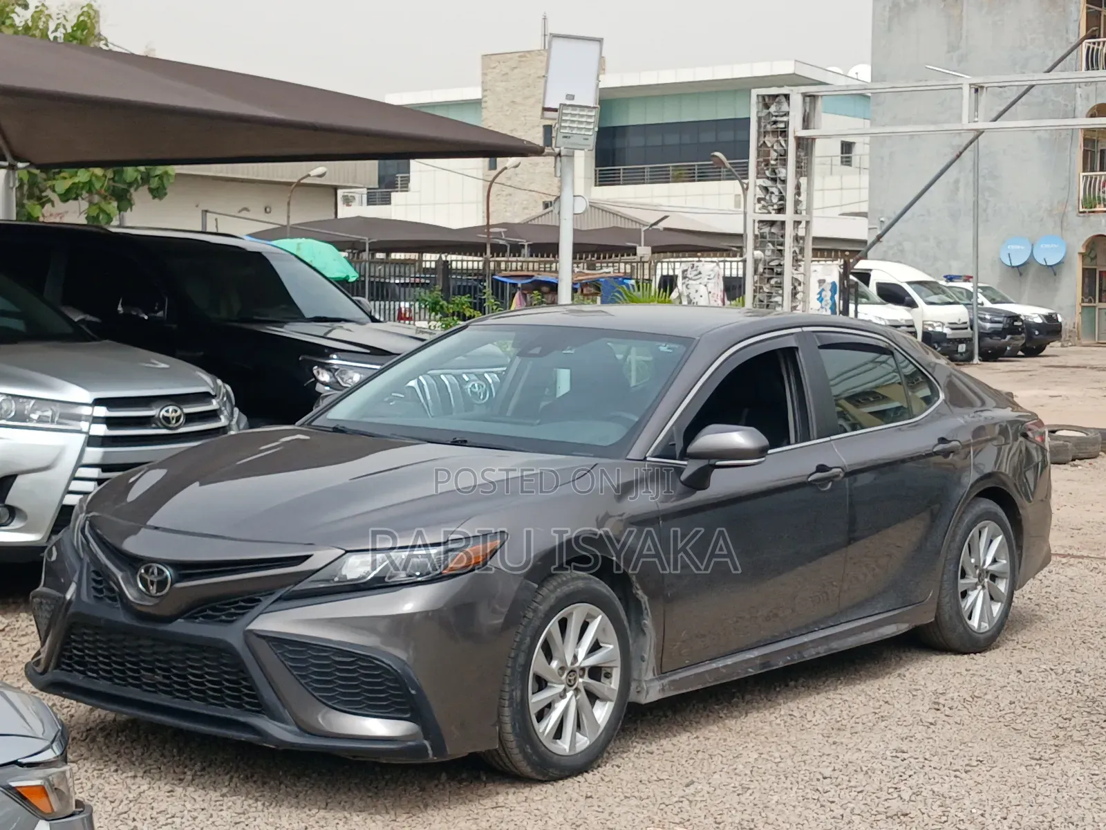 Toyota Camry 2021 Gray