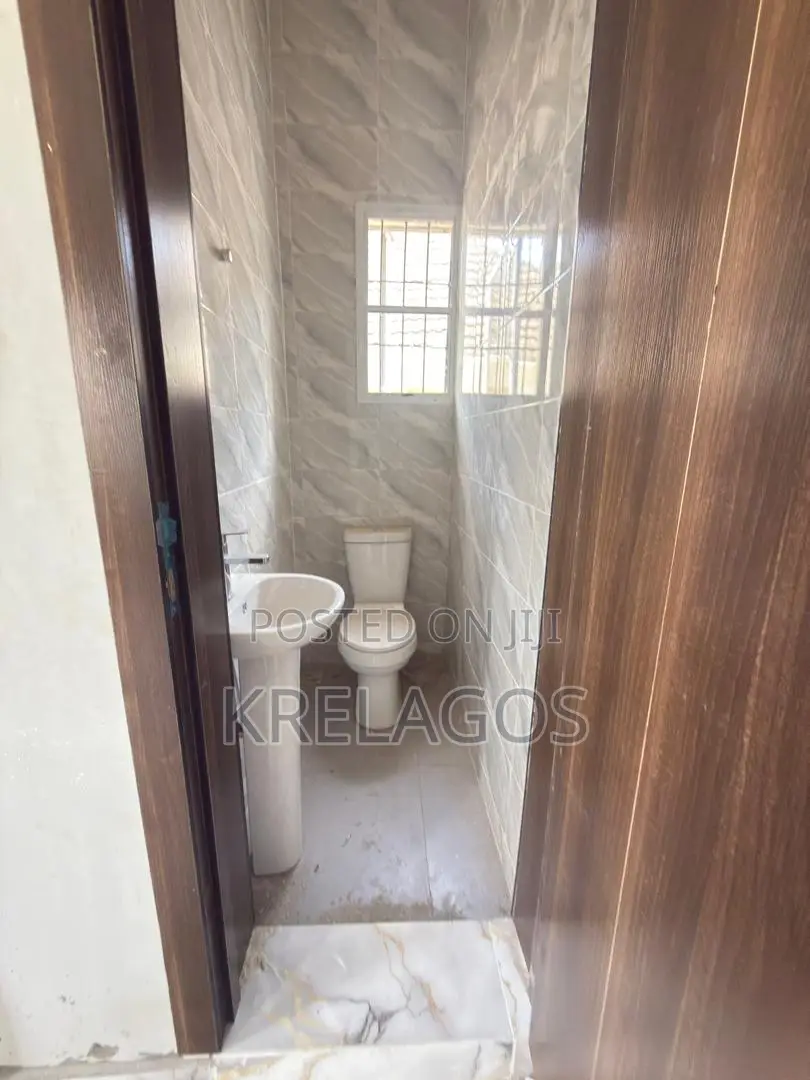 1bdrm Apartment in Abijo for rent