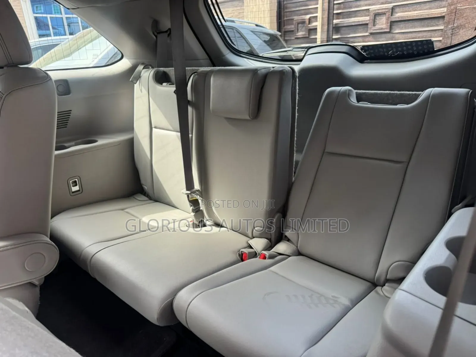 Toyota Highlander XLE 2019 Silver