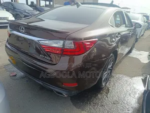 Lexus ES 350 FWD 2016 Brown