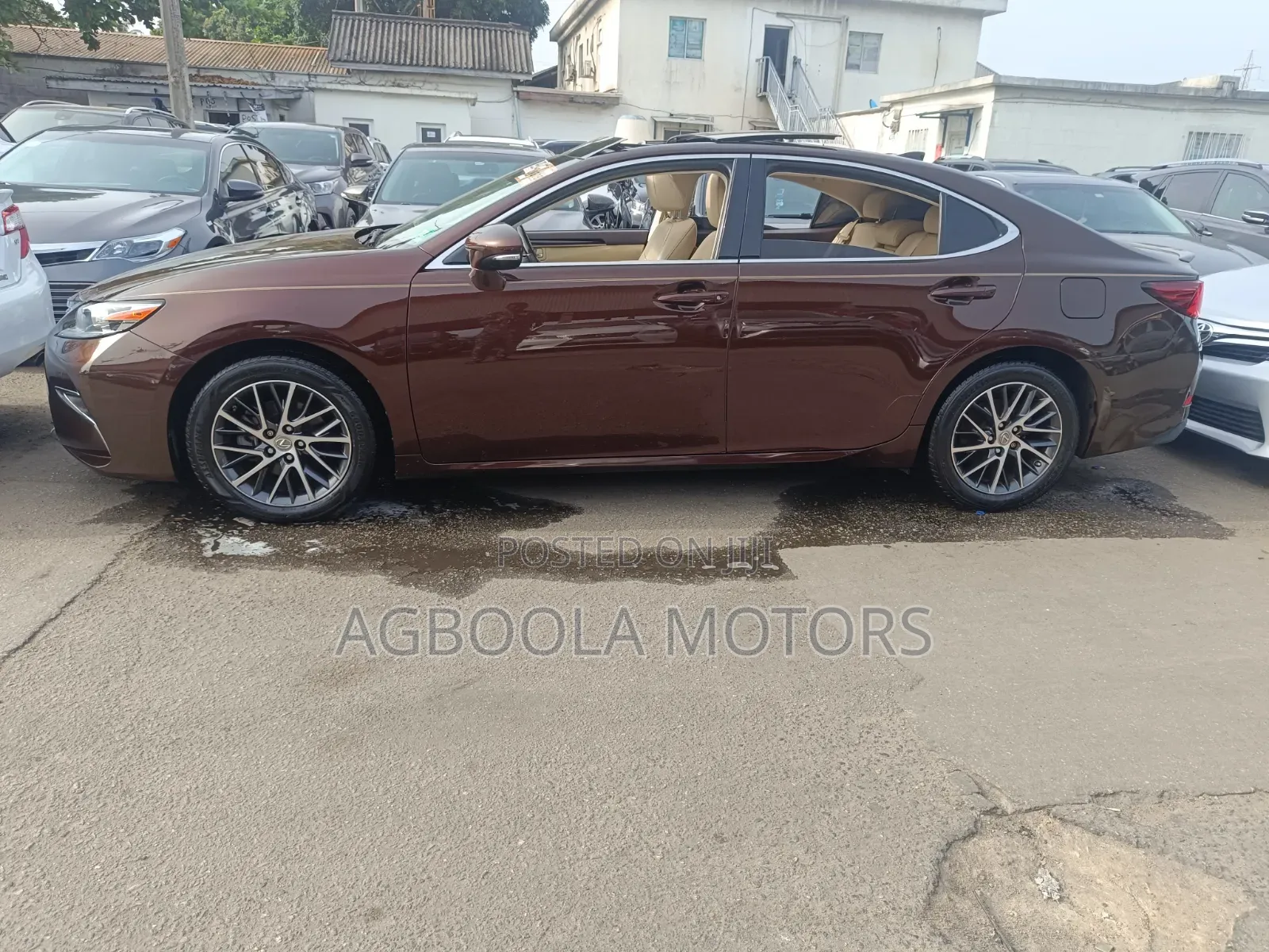 Lexus ES 350 FWD 2016 Brown