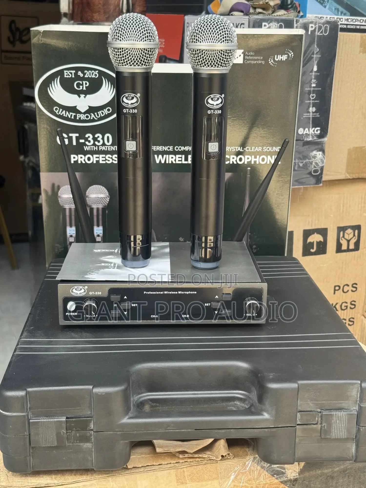 Giant Pro Audio Gt-330 Wireless Microphone