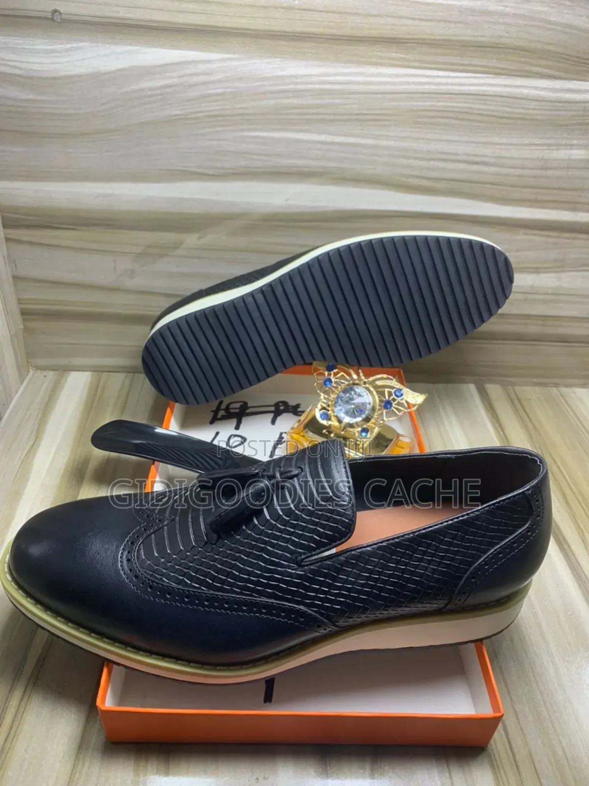 Top Quality Flat Shoes for Men Size 40-46