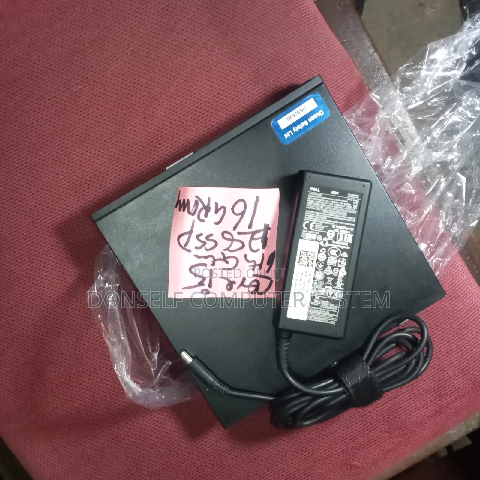 Desktop Computer Dell Optiplex 7050 16GB Intel Core i5 SSD 256GB