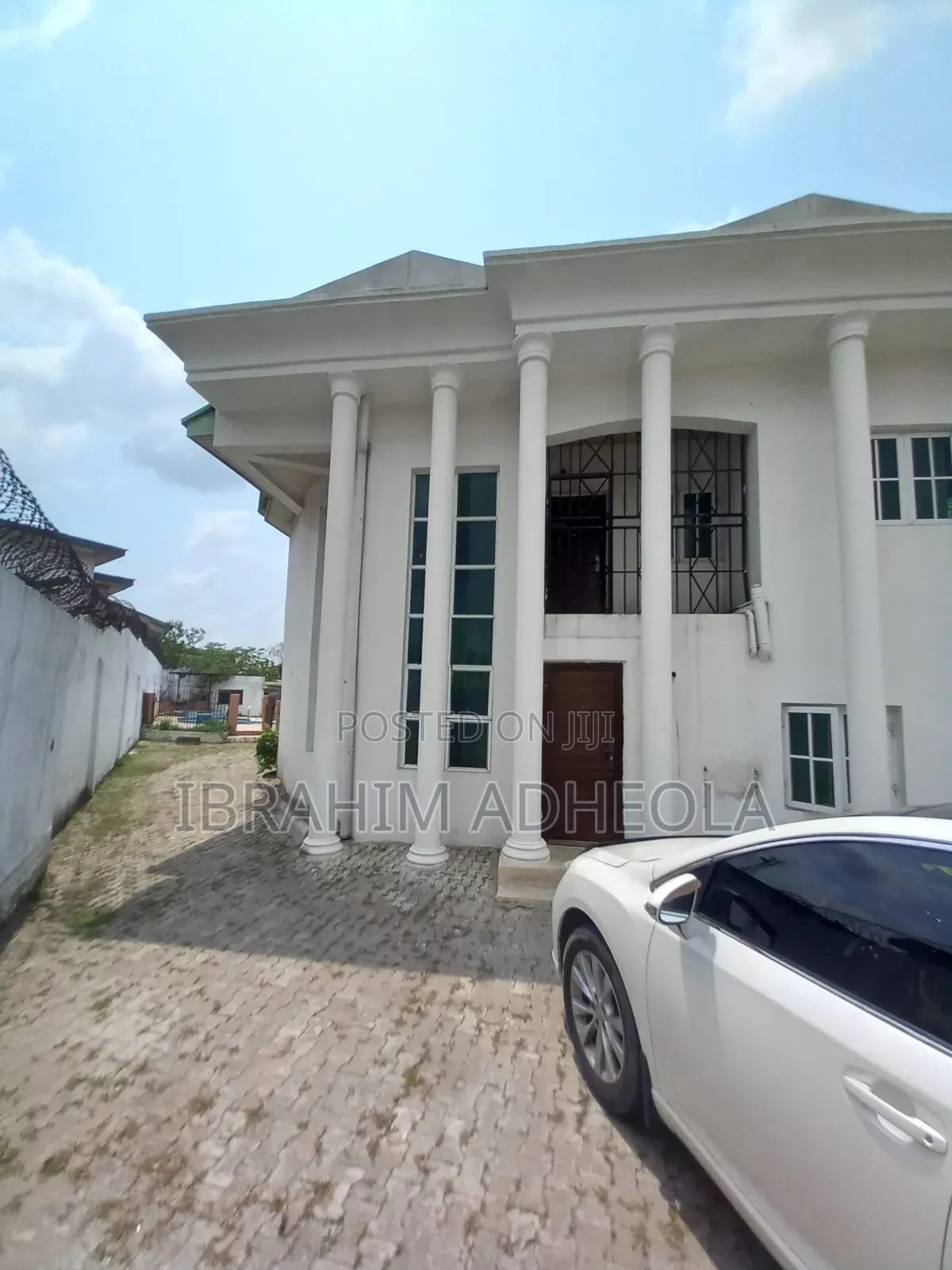 Land Measuring 900sqm With a Fully Detached Duplex