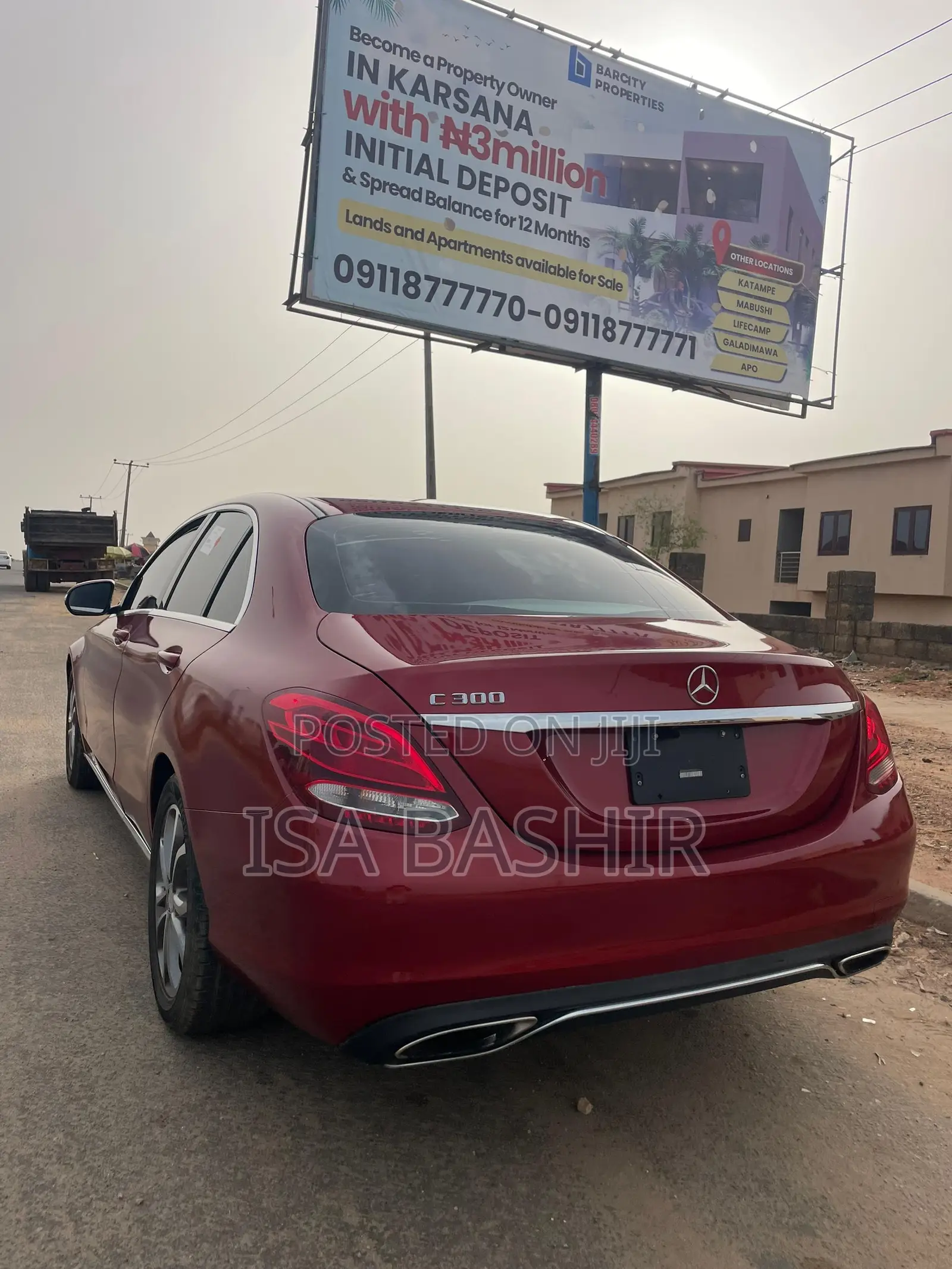 Mercedes-Benz C300 Luxury Sedan RWD (2.0L 4cyl 7A) 2016 Red