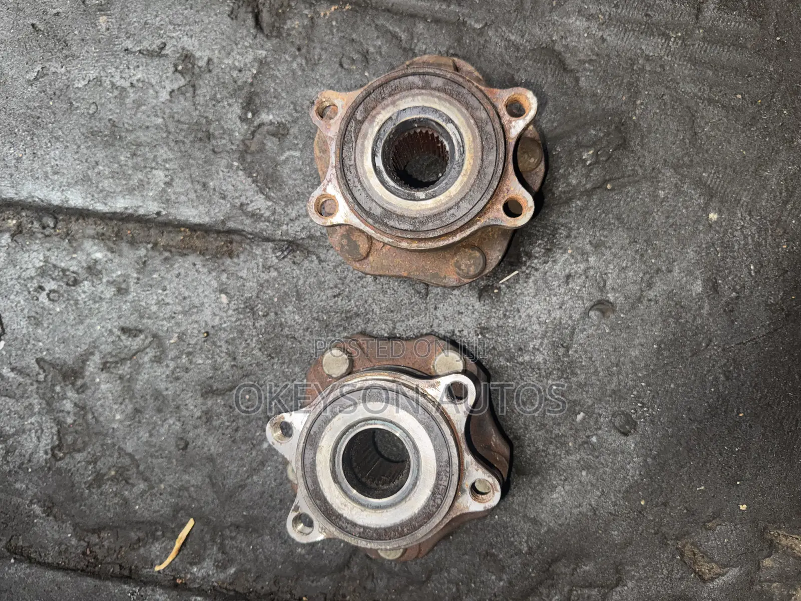 Hub for Nissan Rogue 2010-2015 Model