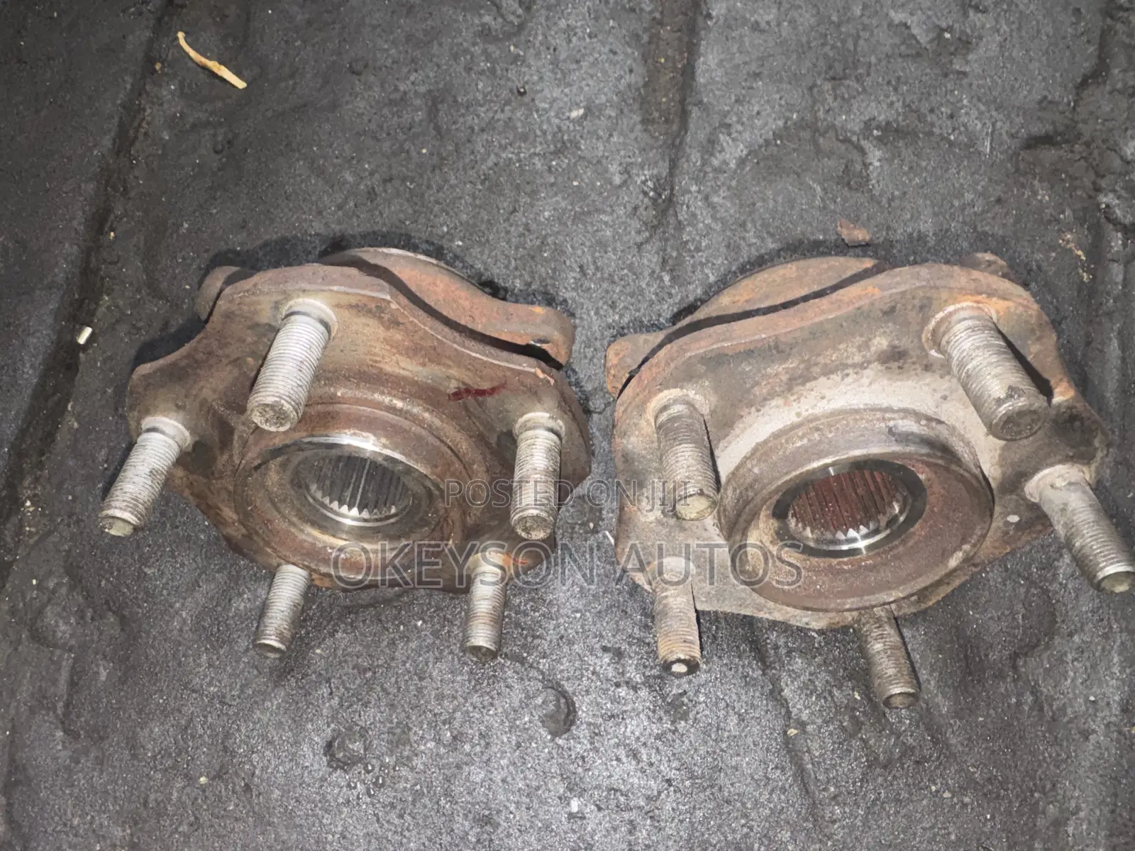 Hub for Nissan Rogue 2010-2015 Model