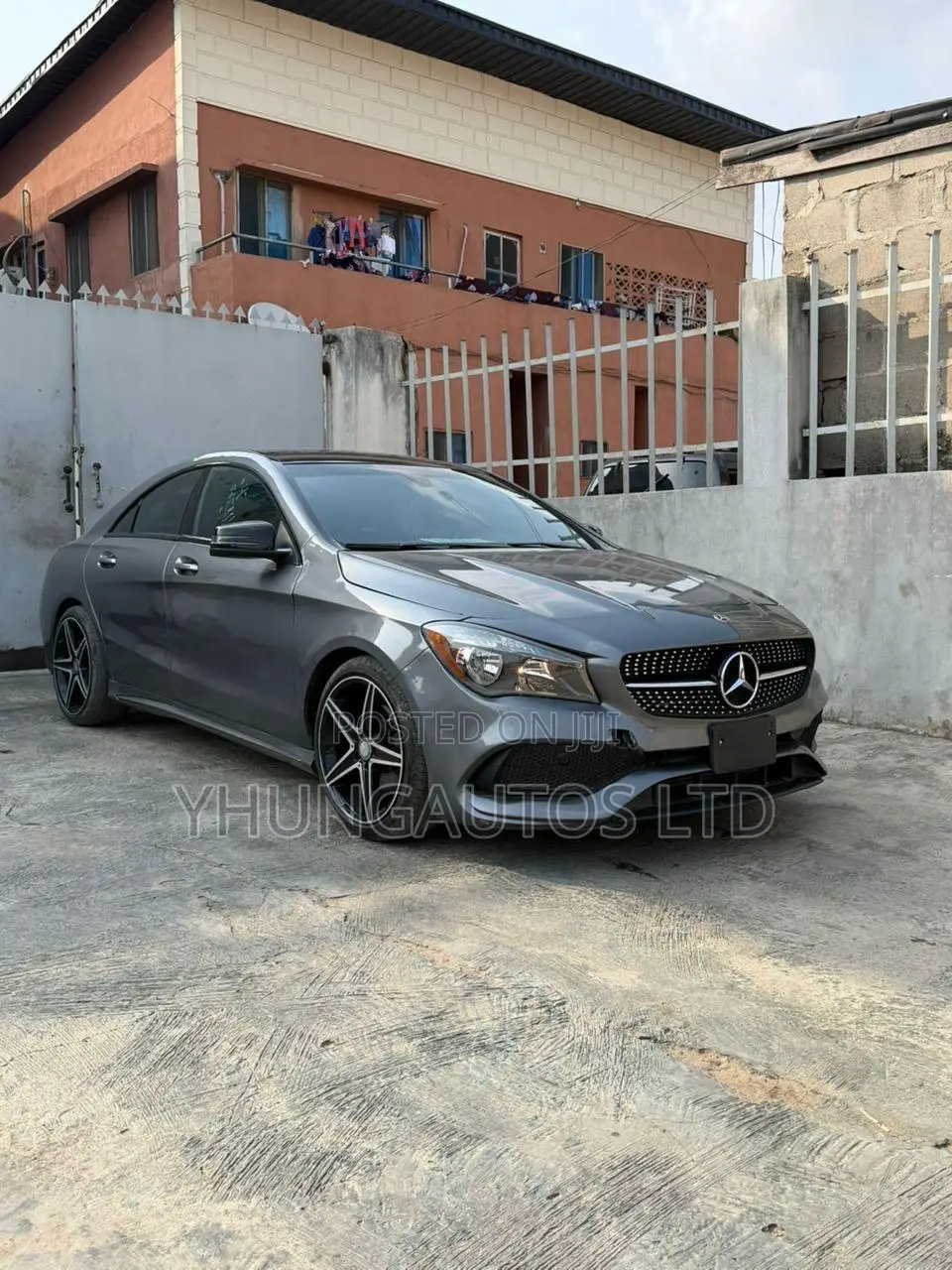 Mercedes-Benz CLA-Class CLA 250 Sedan 2018 Gray