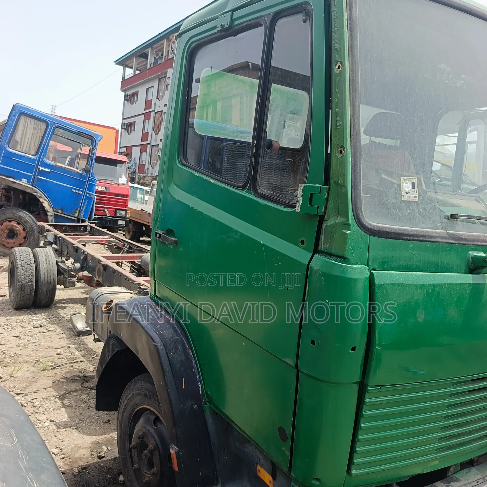 Mercedes Benz 814 Cap and Chassis Long Frame Tokunbo With Custom Paper