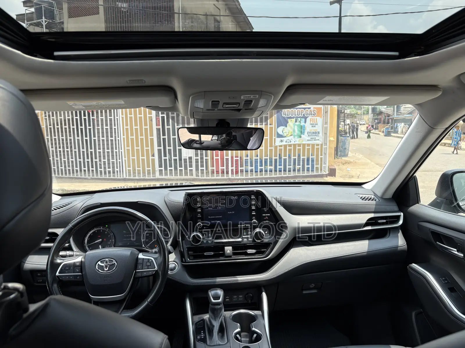 Toyota Highlander XLE AWD 2023 Gray