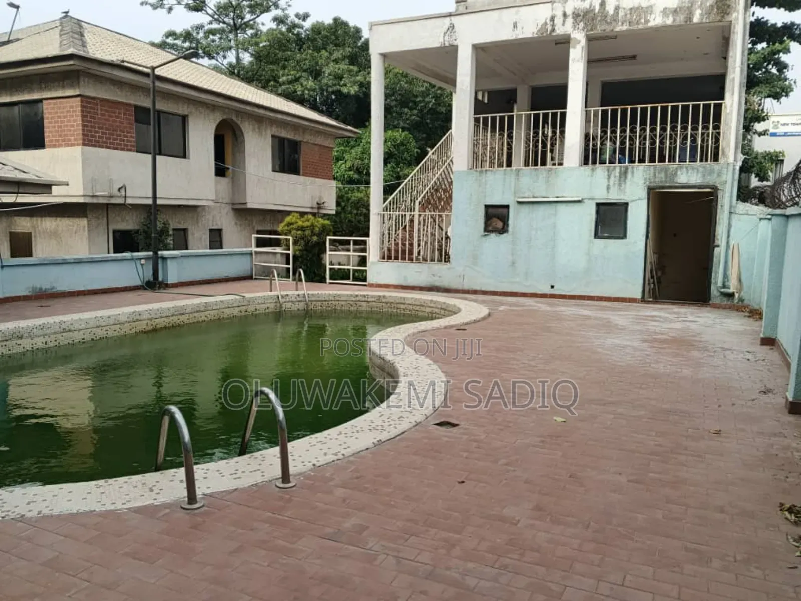 6bdrm Duplex in Ikeja, Allen Avenue for rent