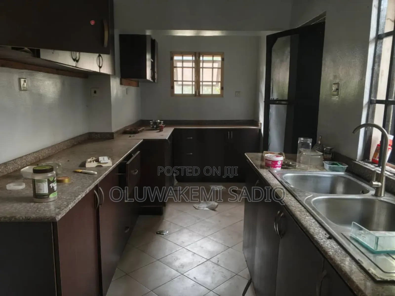 6bdrm Duplex in Ikeja, Allen Avenue for rent