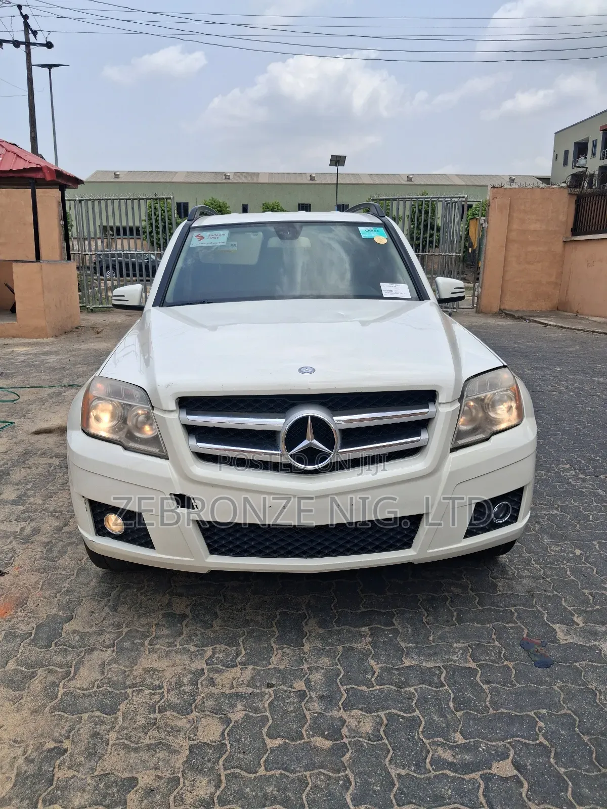 Mercedes-Benz GLK-Class 350 2010 White