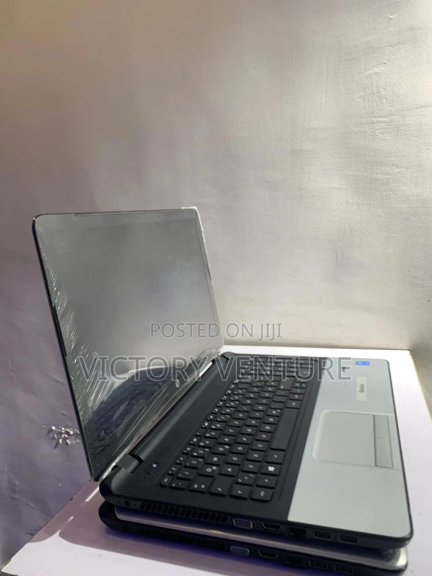 Laptop HP 350 G2 4GB Intel Core i3 HDD 250GB