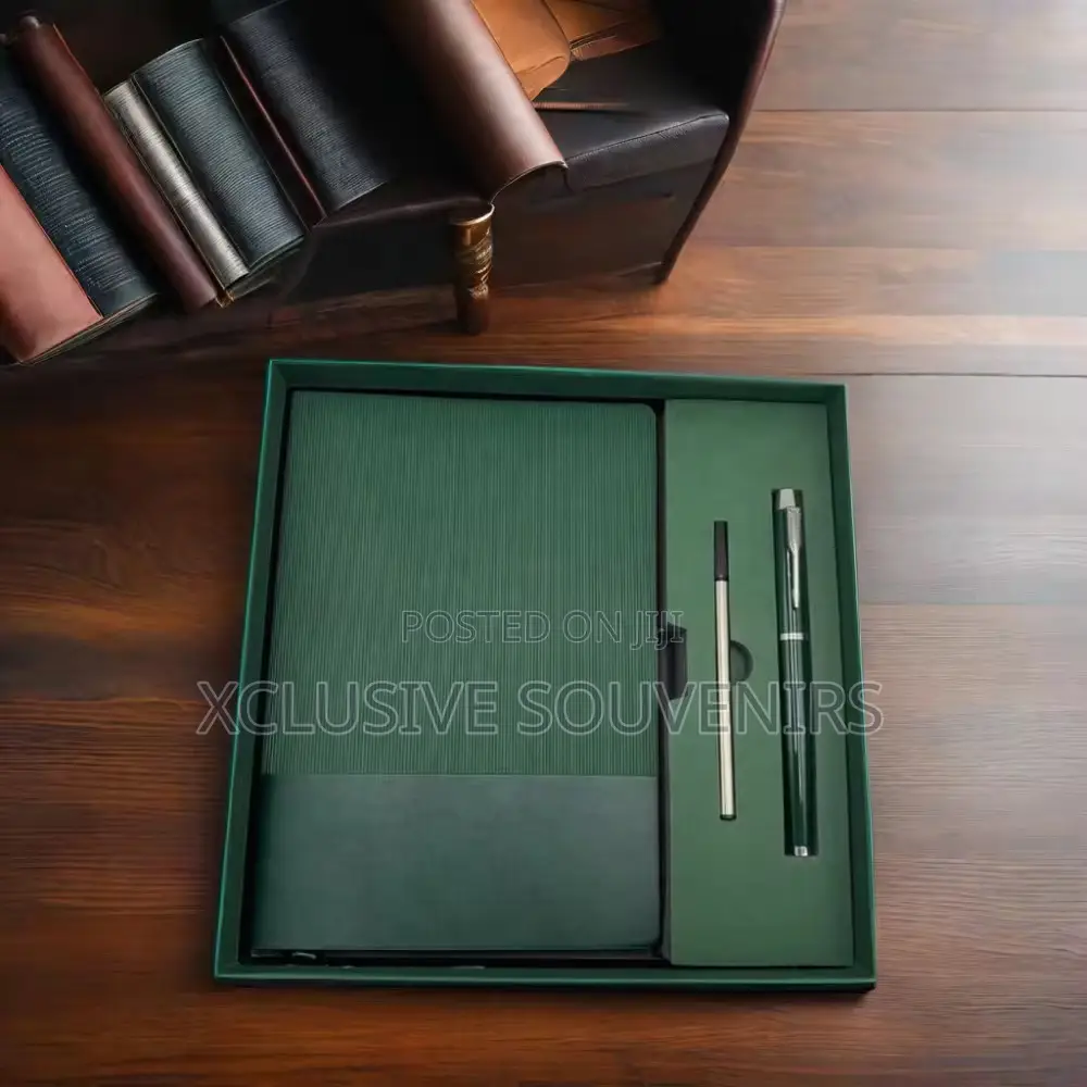 A5 Thickened Leather Spiral Fabric Notebook Gift Box With Pen
