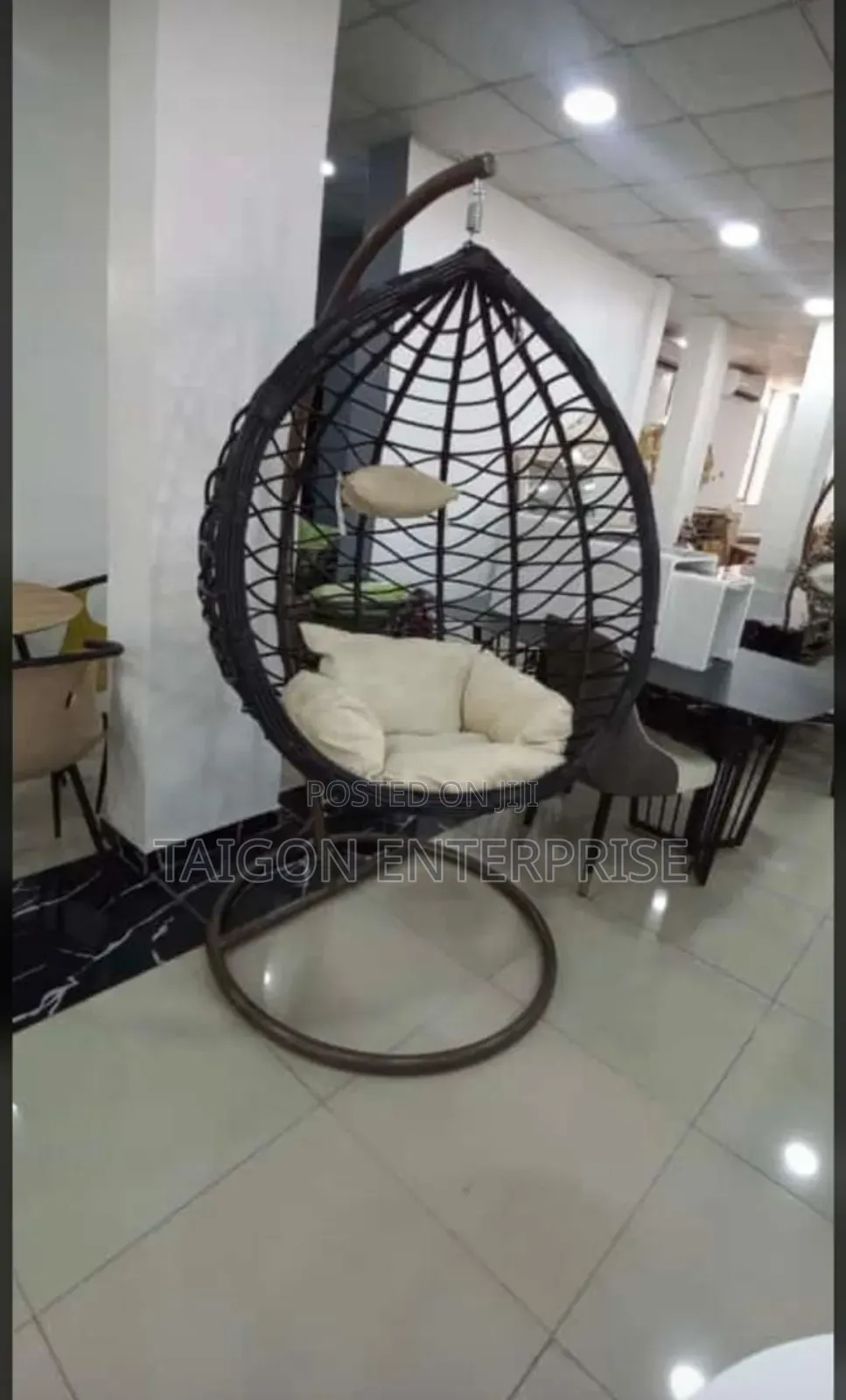 Royal Swing Chair
