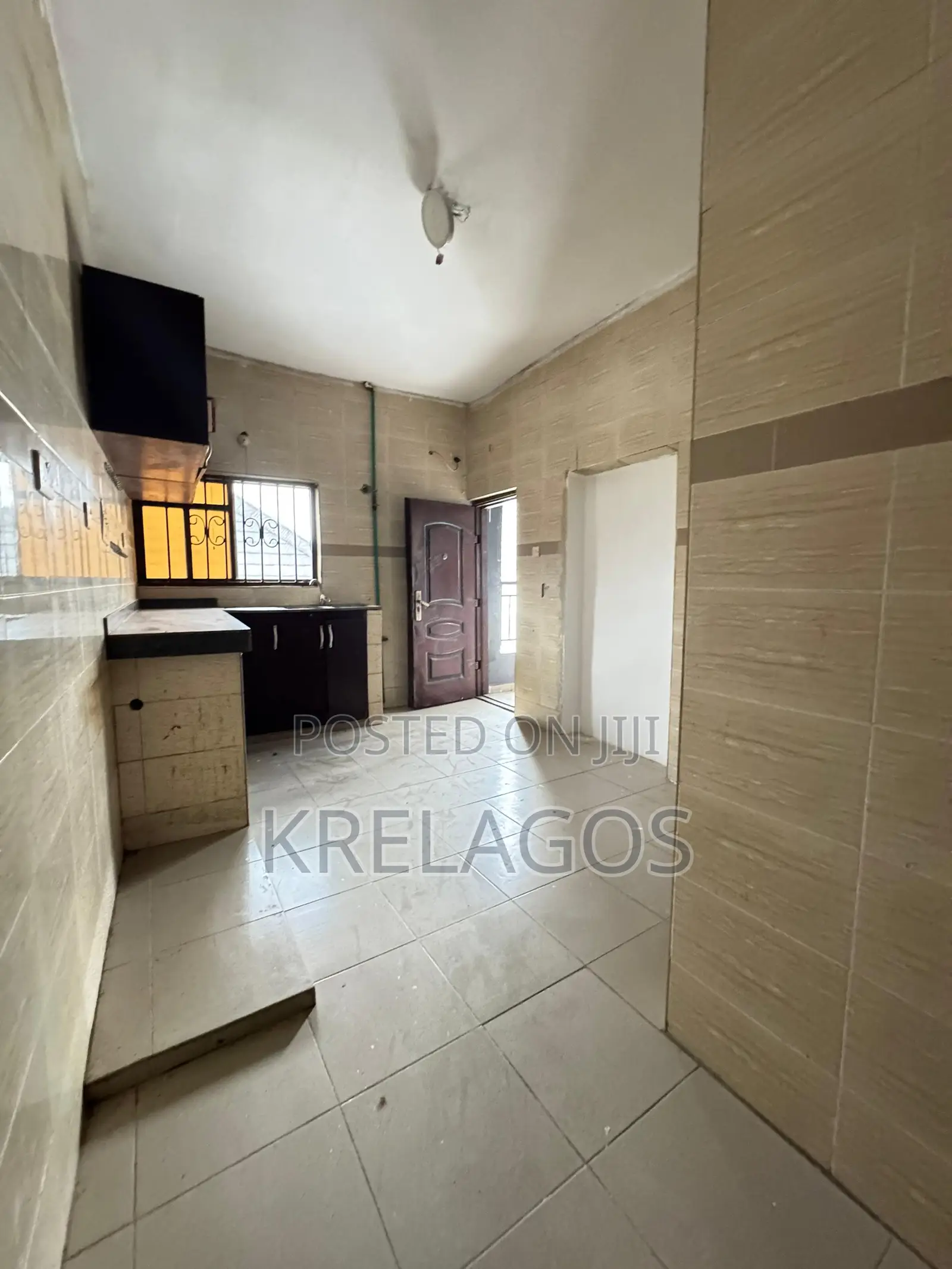 1bdrm Apartment in Osapa london for rent