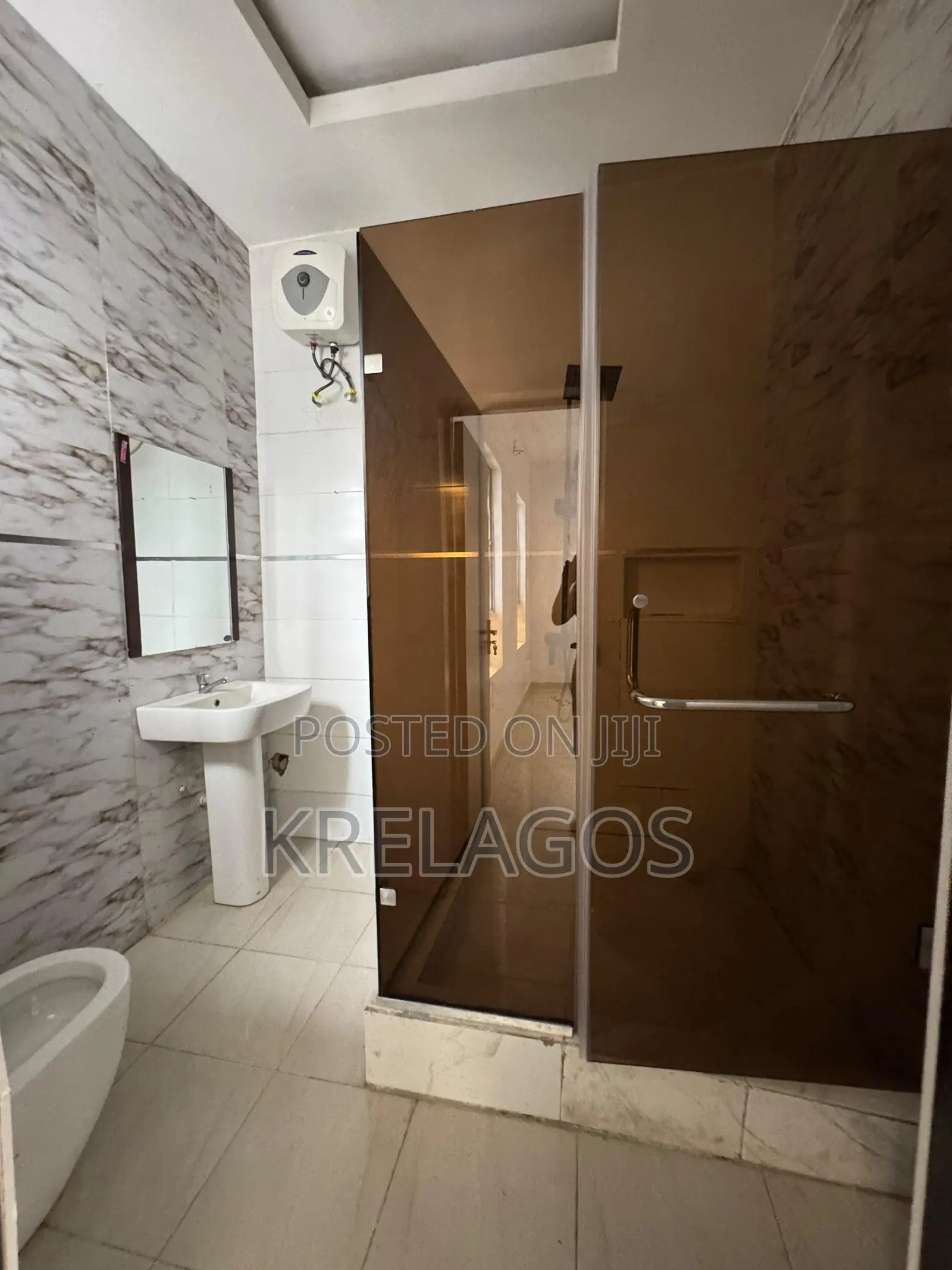 4bdrm Duplex in Osapa london for sale