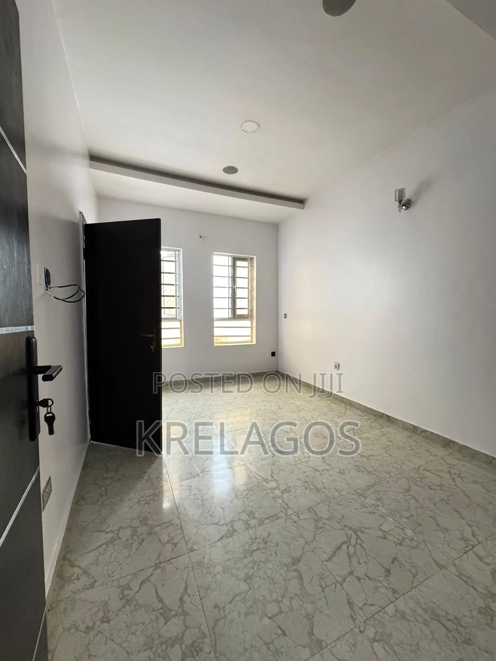 4bdrm Duplex in Osapa london for sale