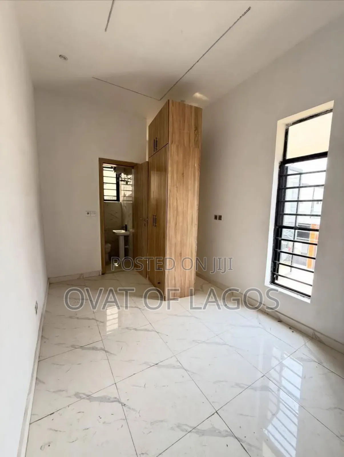 4bdrm Duplex in Ikota for rent