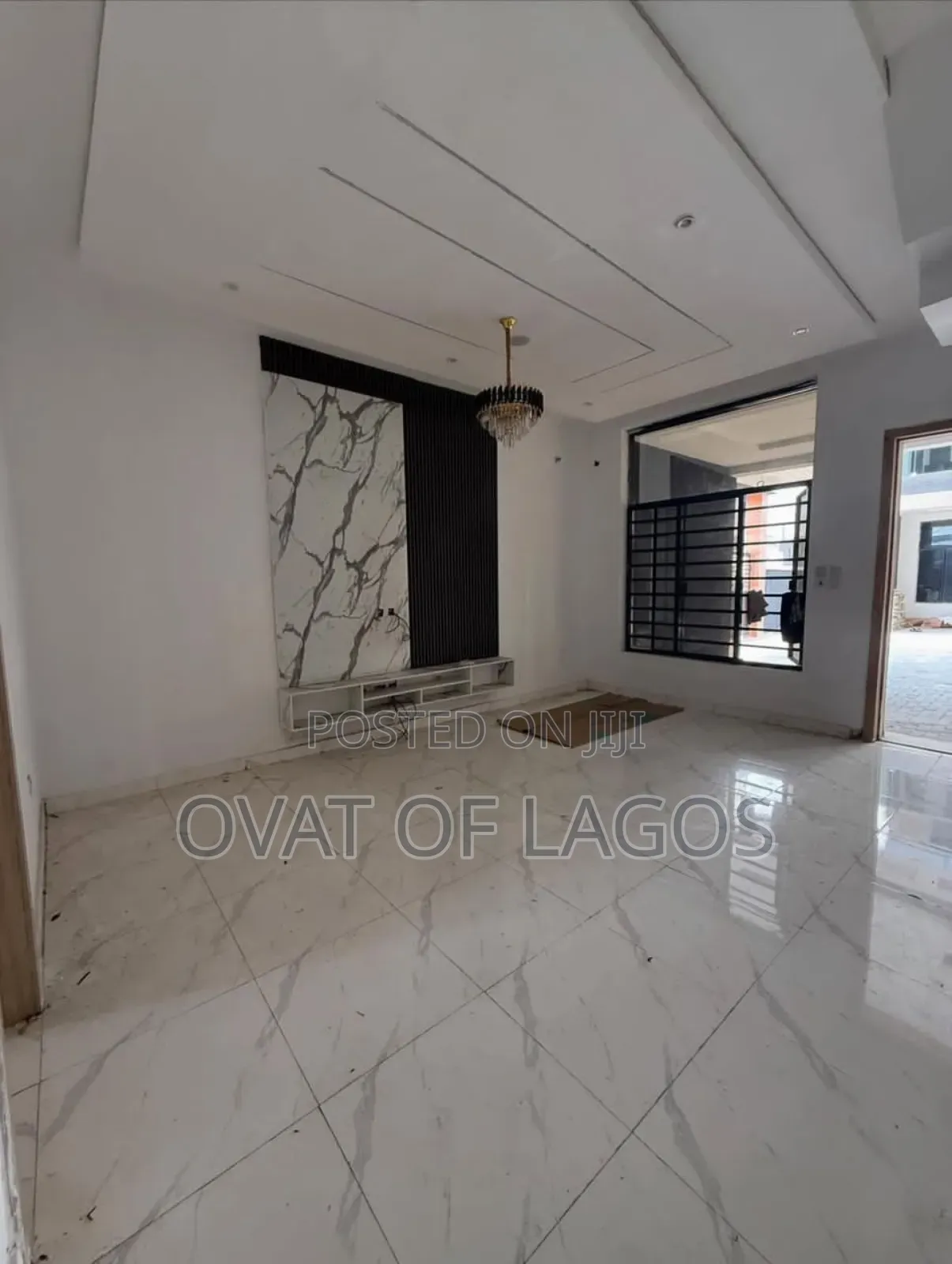 4bdrm Duplex in Ikota for rent