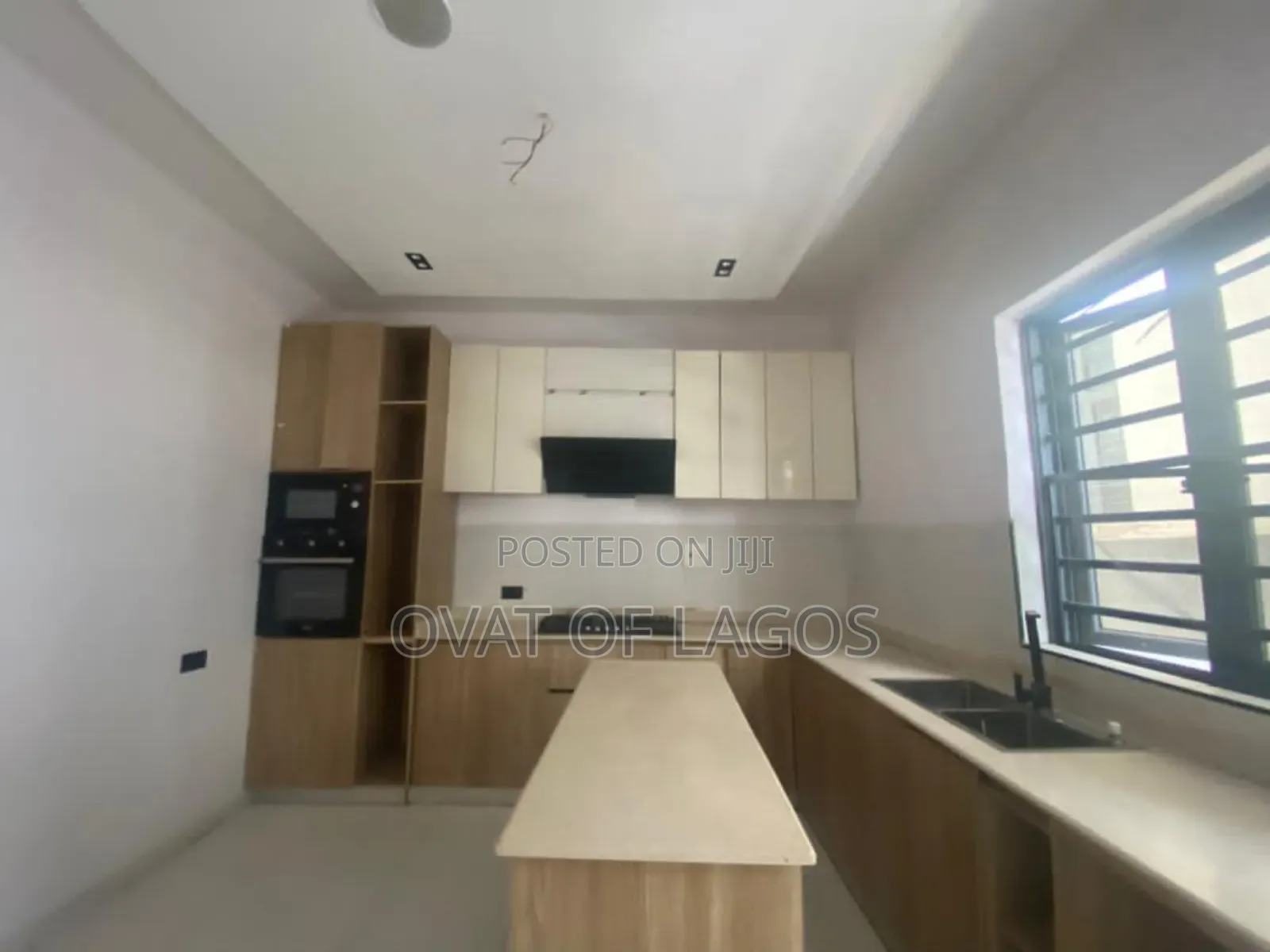 4bdrm Duplex in Harris Drive, VGC / Ajah for rent