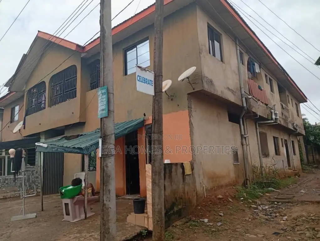 17bdrm Block of Flats in Umuahia for sale