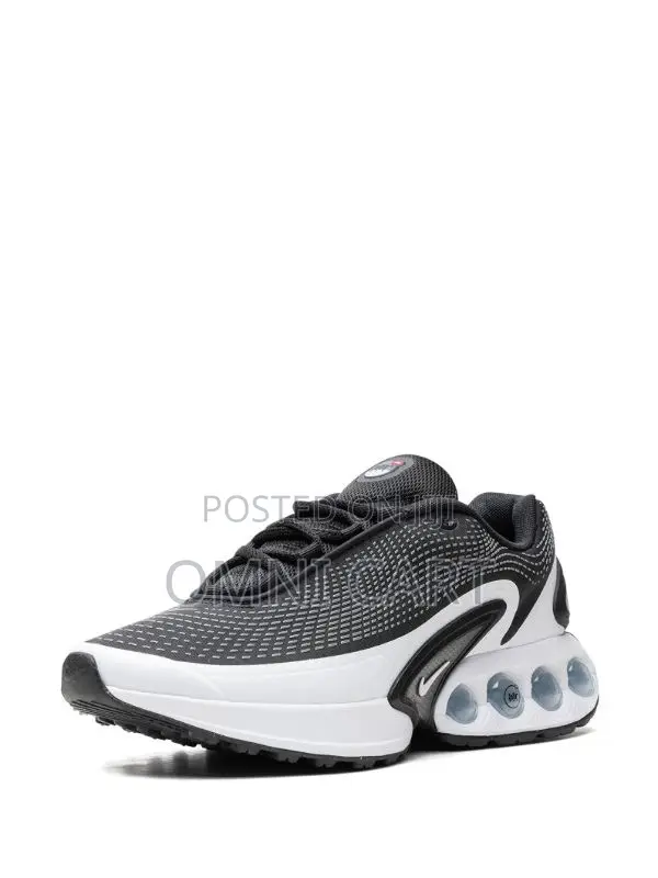 Nike Air Max Dn - Black/White - Dynamic Air Cushioning Sneakers