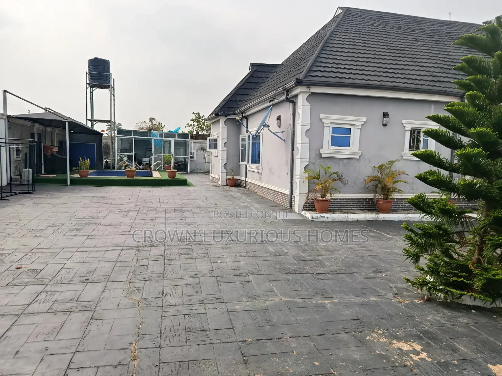 4bdrm Bungalow in Baba Agba, Ibadan for sale