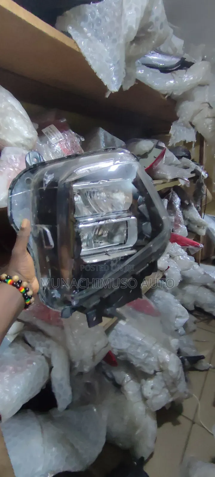 Set Head Lamp Hyundai Tucson 2022/23 Model