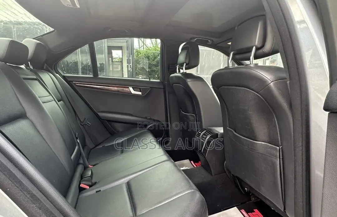 Mercedes-Benz C300 2013 Gray
