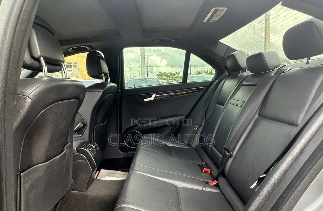 Mercedes-Benz C300 2013 Gray