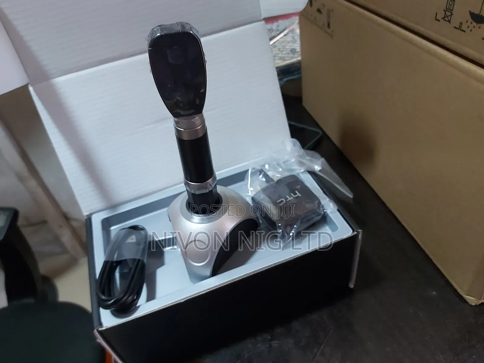 Rechargeable Ophthalmoscope