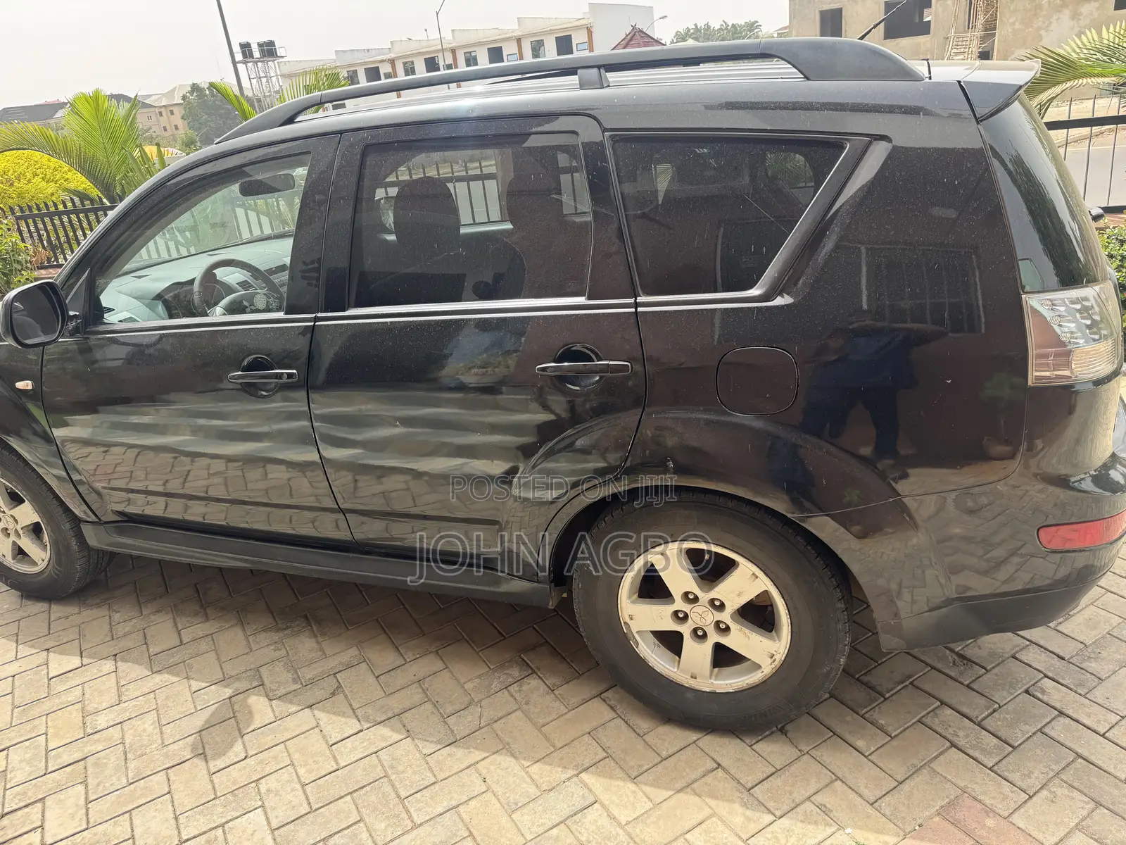 Mitsubishi Outlander XLS 2011 Black