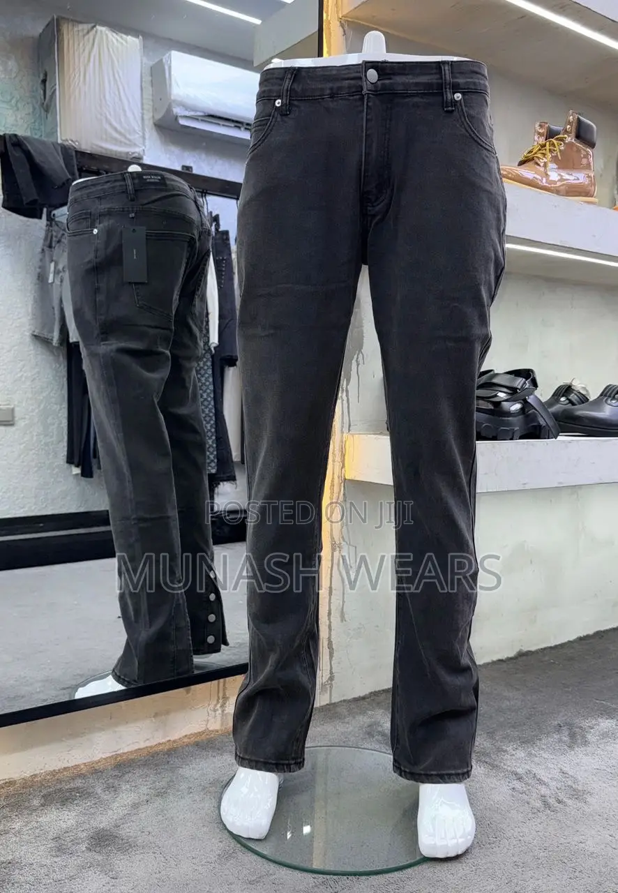 Luxury Baggy Flair Jean 32-38 Available