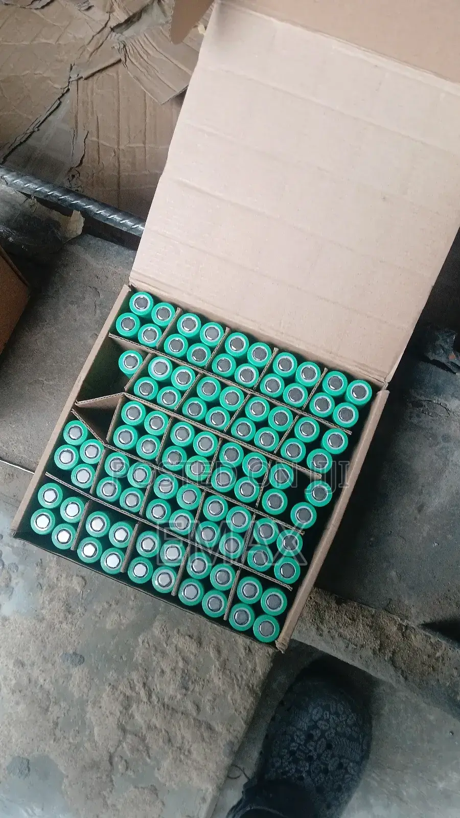 18650 Rechargeable Lithium-Ion Batteries 2000mah.