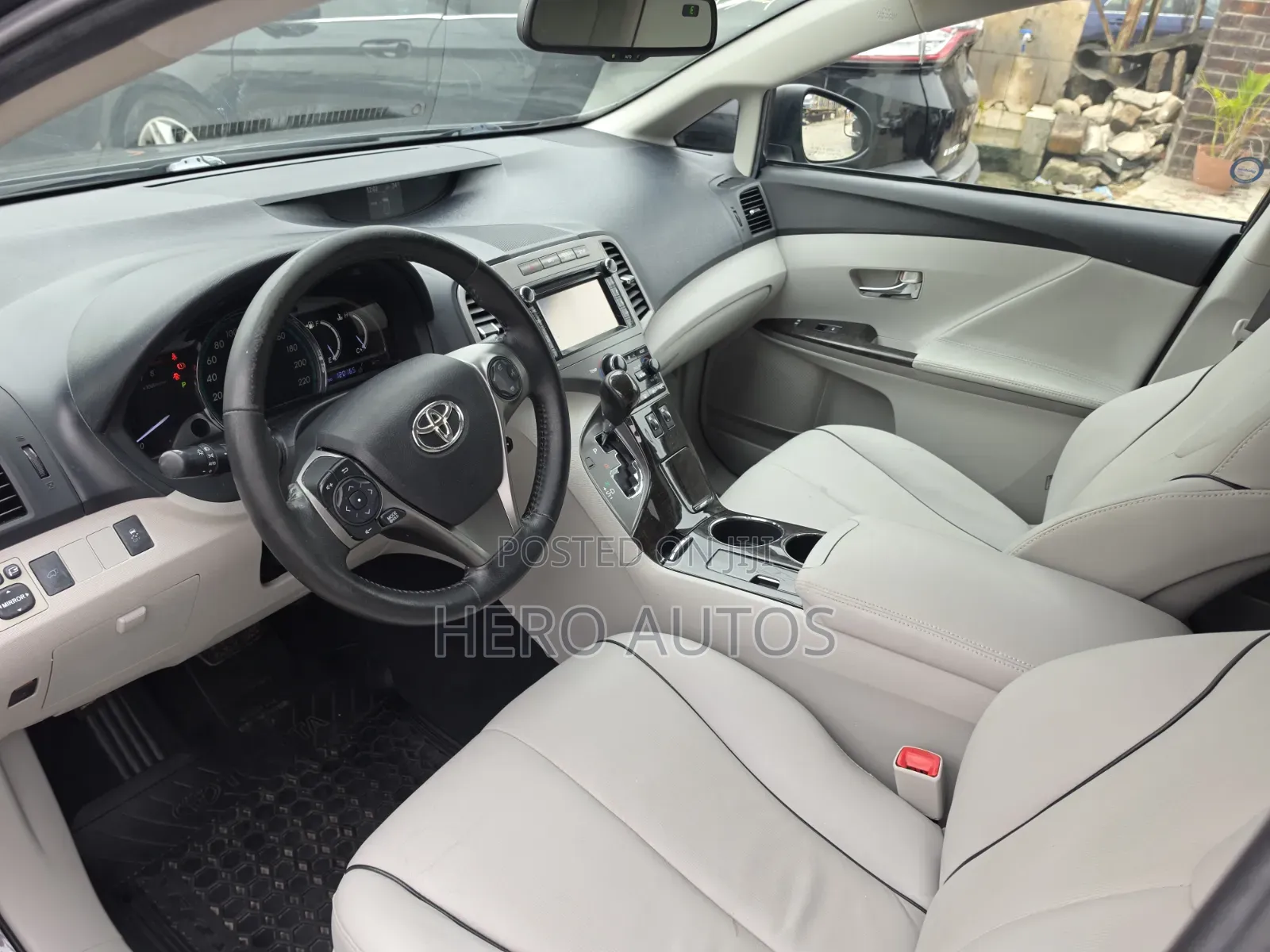 Toyota Venza Limited 4dr Wagon (3.5L 6cyl 6A) 2014 Gray