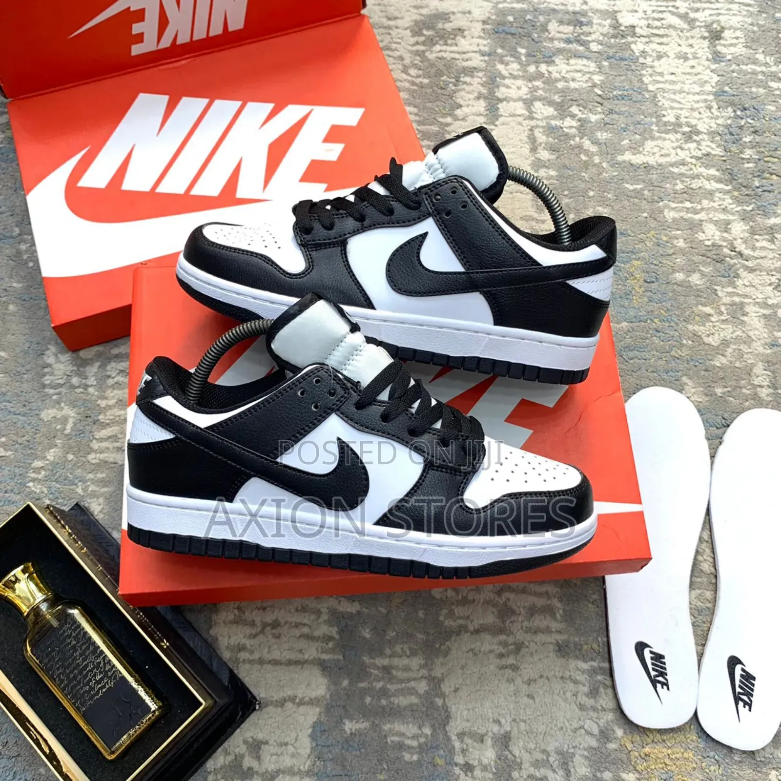 Nike Dunk Low High Quality Sneakers