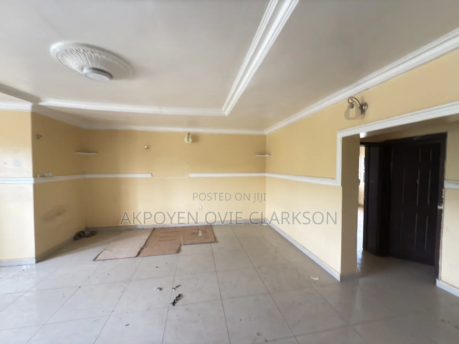 3bdrm Apartment in Wuse 2 for rent