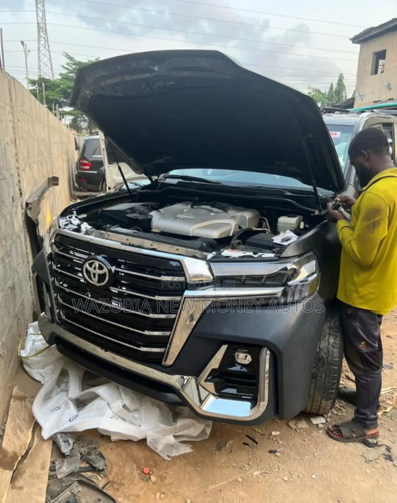 Upgrading Kit Toyota Land Cruiser 2010 Upgraded to 2020 Model