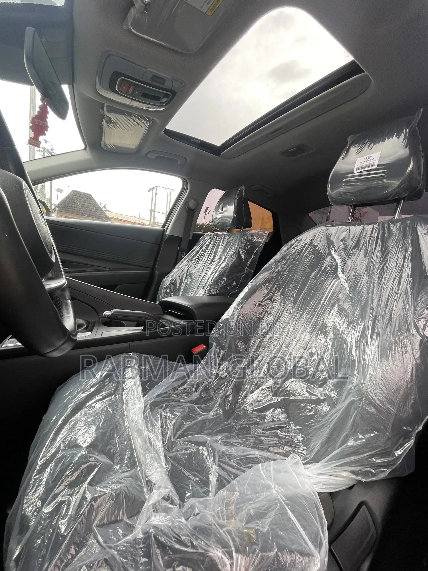 Hyundai Elantra 2024 Black